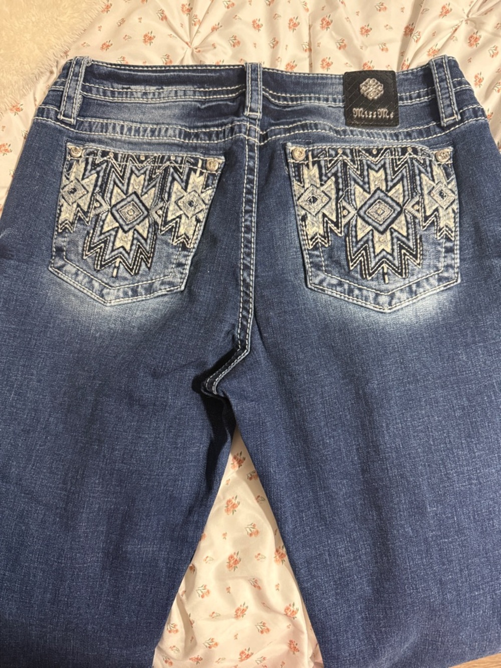 Miss Me Dark Blue Skinny Jeans with Embroidered Back Pockets